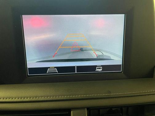 2023 Chevrolet Suburban LS