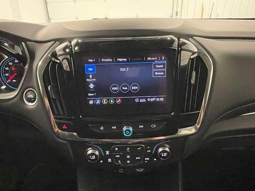 2021 Chevrolet Traverse RS