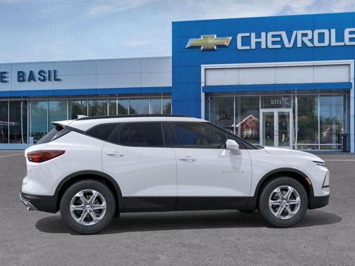 2025 Chevrolet Blazer LT