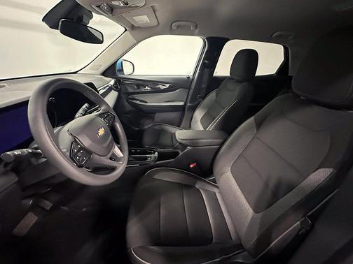 Marina Blue 2025 Chevrolet Trailblazer LT