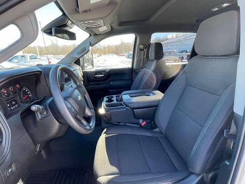 2025 Chevrolet Silverado 2500 Custom