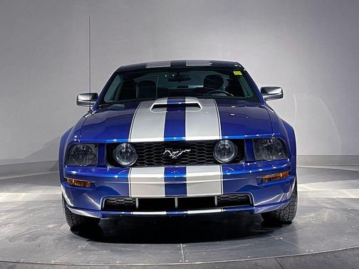 Blue 2005 Ford Mustang