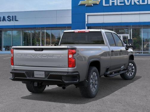 2026 Chevrolet Silverado 2500 Custom