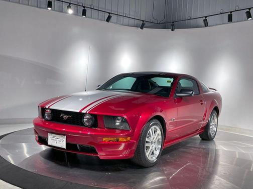 2005 Ford Mustang