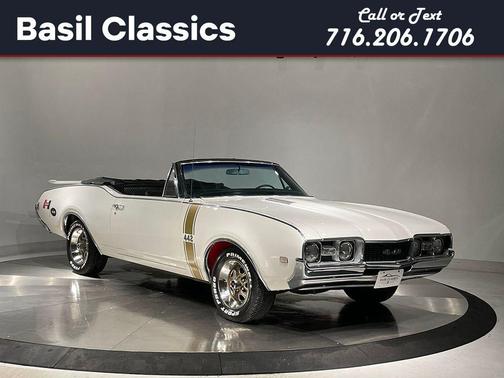 1968 Oldsmobile Cutlass Supreme