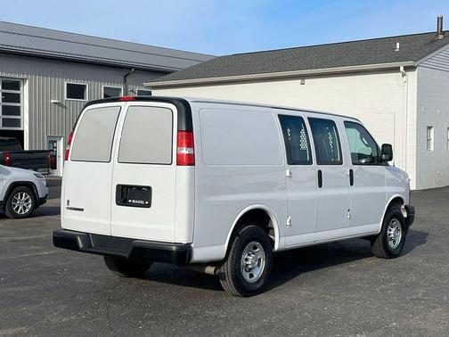 2021 Chevrolet Express 2500 Work Van