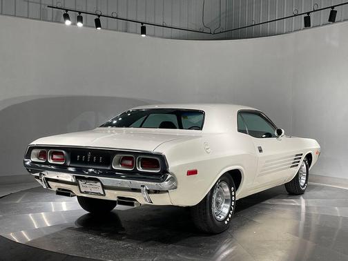 1974 Dodge Challenger 