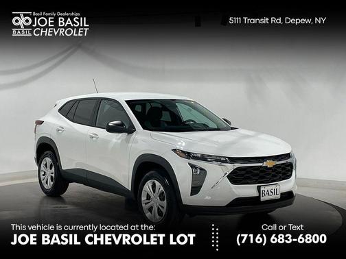 Summit White 2024 Chevrolet Trax LS