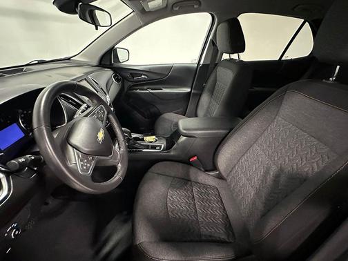 Mosaic Black Metallic 2022 Chevrolet Equinox 1LT