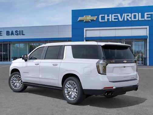 Polar White 2026 Chevrolet Suburban Premier