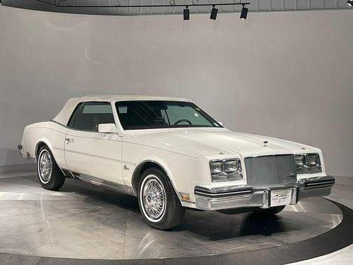 1984 Buick Riviera Base