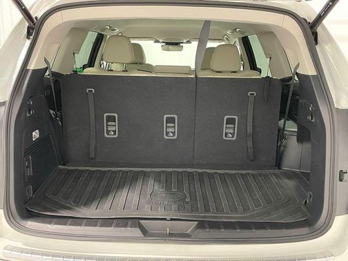 2023 Subaru Ascent Limited 8-Passenger
