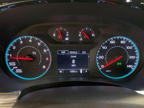 Mosaic Black Metallic 2023 Chevrolet Traverse LS