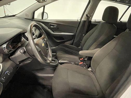 2021 Chevrolet Trax LS