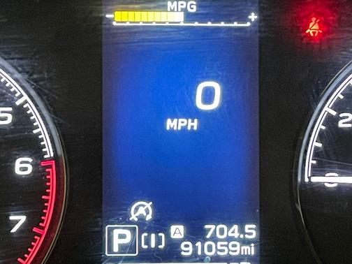 Crystal White Pearl 2019 Subaru Forester