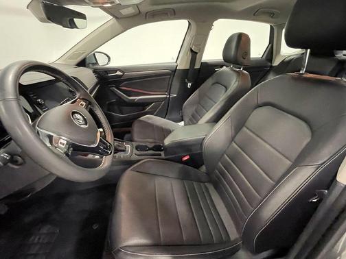 Pyrite Silver Metallic 2021 Volkswagen Jetta 1.4T SEL