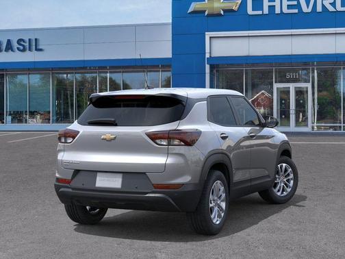 Sterling Gray Metallic 2026 Chevrolet Trailblazer LS
