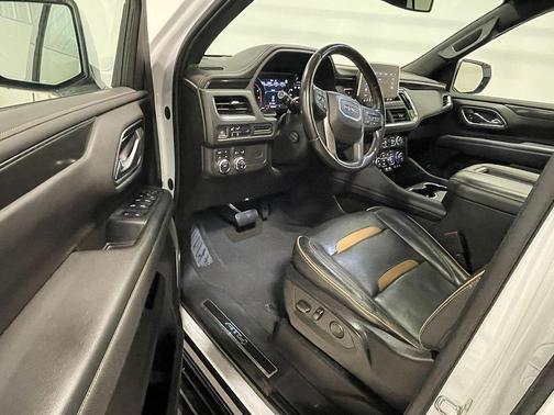 2021 GMC Yukon AT4