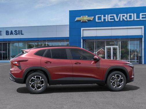 2025 Chevrolet Trax LT
