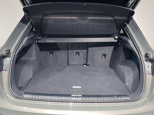 2025 Audi Q3 45 S line Premium