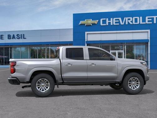Sterling Gray Metallic 2026 Chevrolet Colorado LT