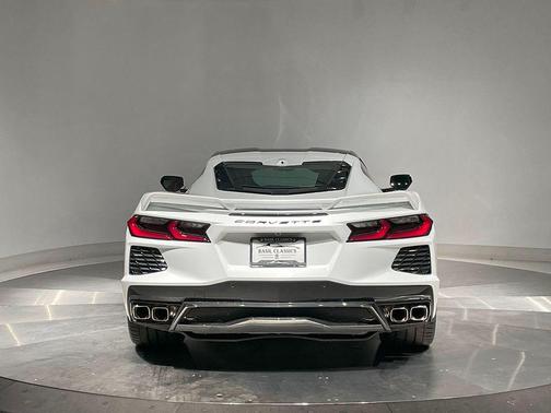 2024 Chevrolet Corvette Stingray w/2LT