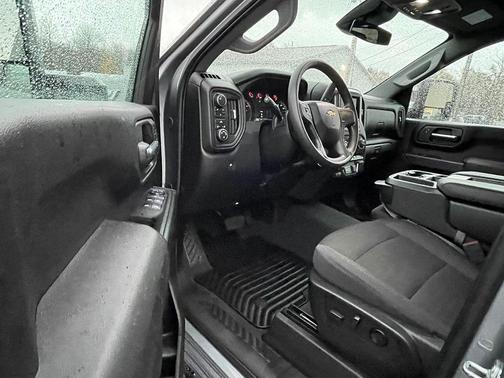 2024 Chevrolet Silverado 2500 Custom