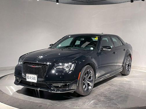 2023 Chrysler 300 S