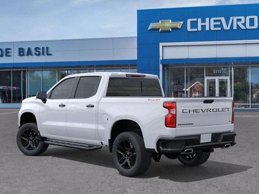 Summit White 2026 Chevrolet Silverado 1500 LT Trail Boss