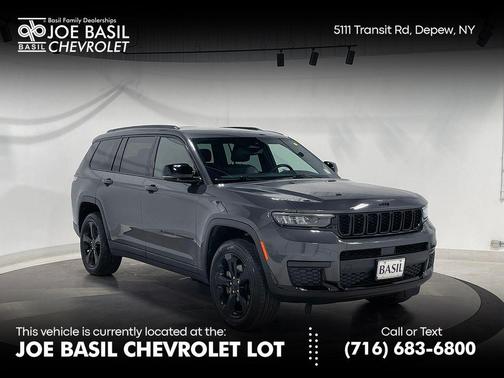 Metallic 2023 Jeep Grand Cherokee L Laredo