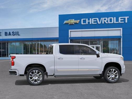 Polar White 2026 Chevrolet Silverado 1500 High Country