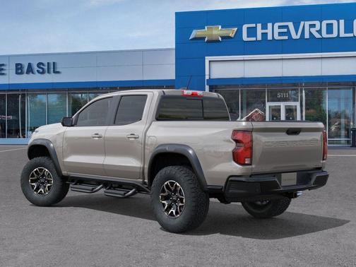White Sand 2026 Chevrolet Colorado ZR2