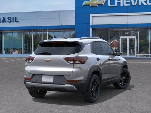 Sterling Gray Metallic 2026 Chevrolet Trailblazer LT