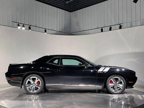Black Clearcoat 2012 Dodge Challenger R/T