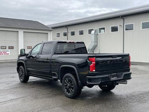 Black 2026 Chevrolet Silverado 2500 High Country
