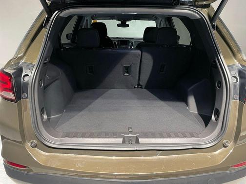 Harvest Gold / Bronze 2023 Chevrolet Equinox 1LT