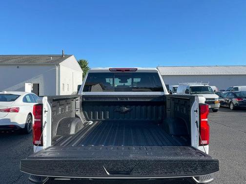 2025 Chevrolet Silverado 2500 LT