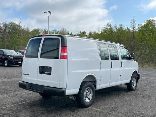 2025 Chevrolet Express 2500 Work Van