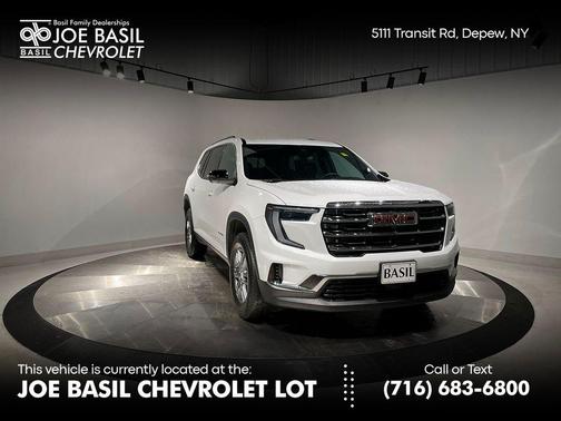 2025 GMC Acadia Elevation