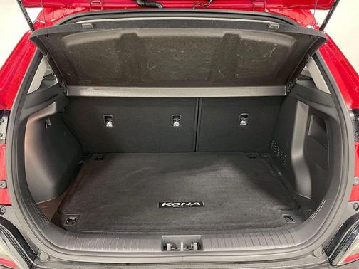 Pulse Red 2022 Hyundai KONA SE