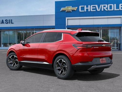 2025 Chevrolet Equinox EV LT 2