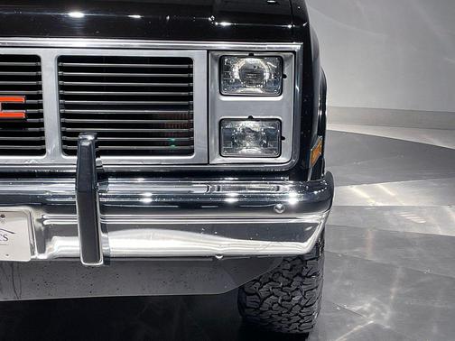 Black 1985 GMC 1500