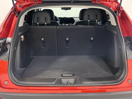 Cayenne Orange Metallic 2024 Chevrolet Trax LT