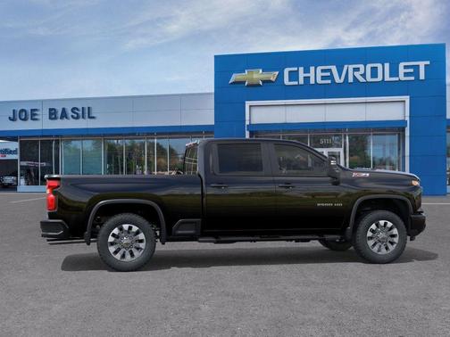 2025 Chevrolet Silverado 2500 Custom