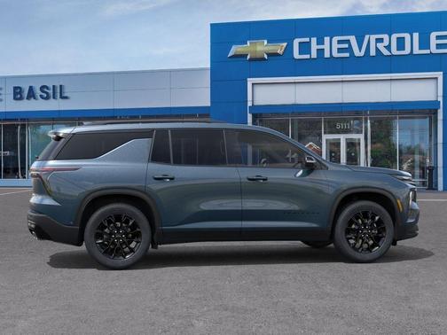 Lakeshore Blue Metallic 2026 Chevrolet Traverse LT