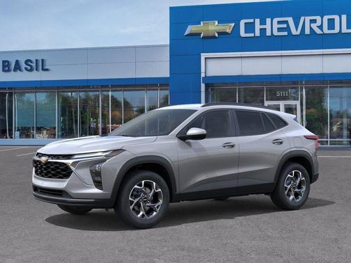 Sterling Gray Metallic 2026 Chevrolet Trax LT