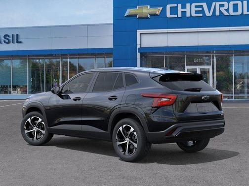 Mosaic Black Metallic 2026 Chevrolet Trax 1RS