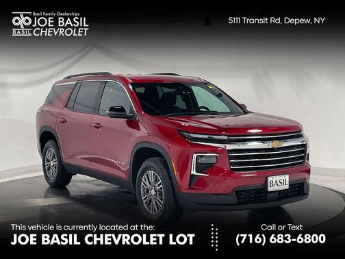 2025 Chevrolet Traverse LT