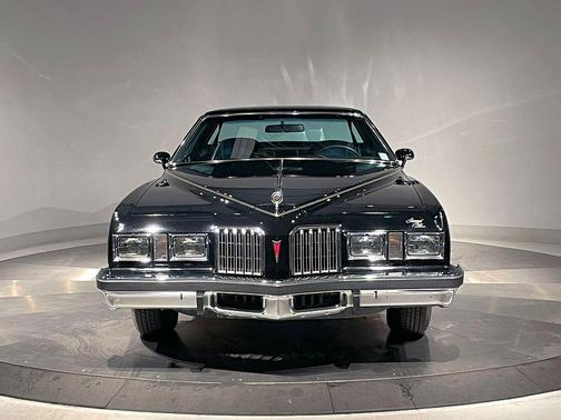 1977 Pontiac Grand Prix