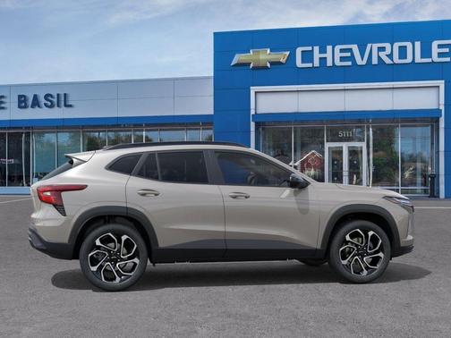 White Sand 2026 Chevrolet Trax 2RS